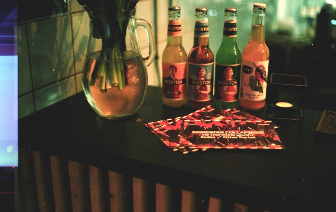 6 Border Collapse, Hranice, Karnola